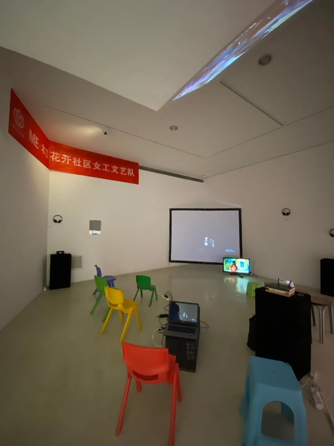 观展｜今天的艺术来自更广泛的社会现场