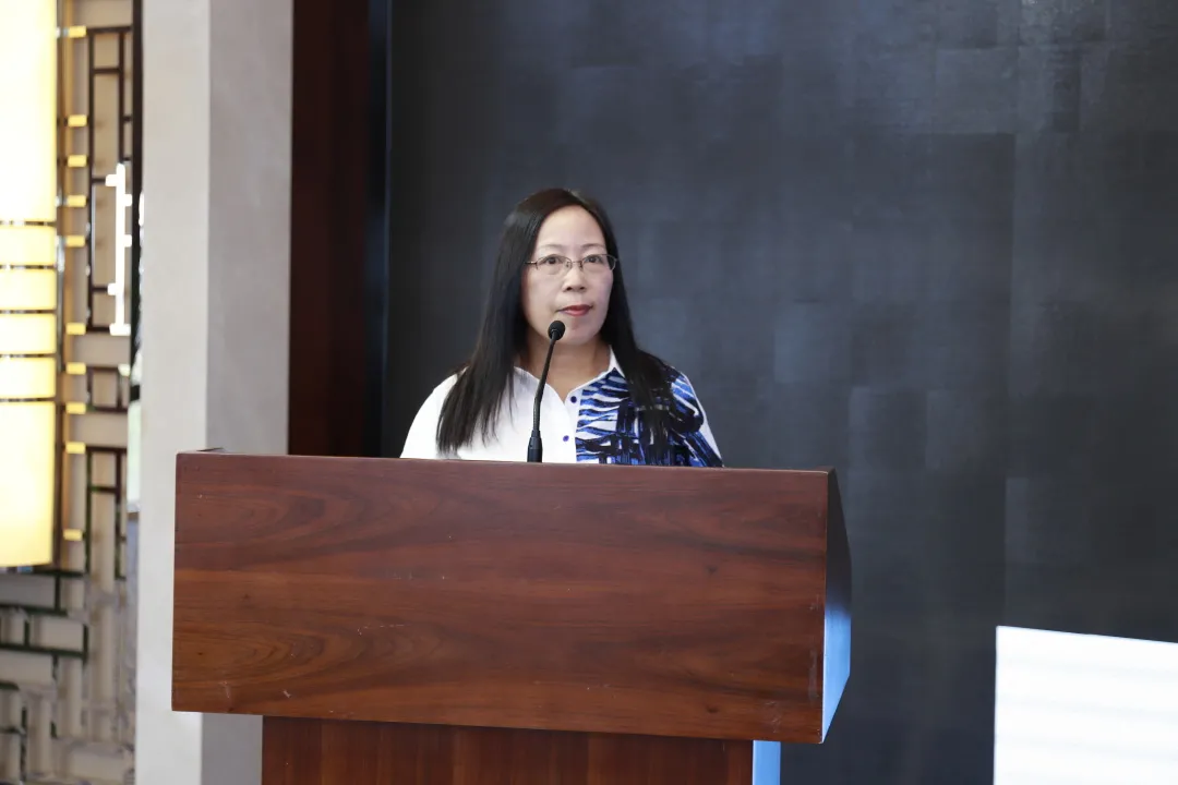 常州花开童画创始人许志贤老师△邯郸苏园艺术创始人苏文宁老师